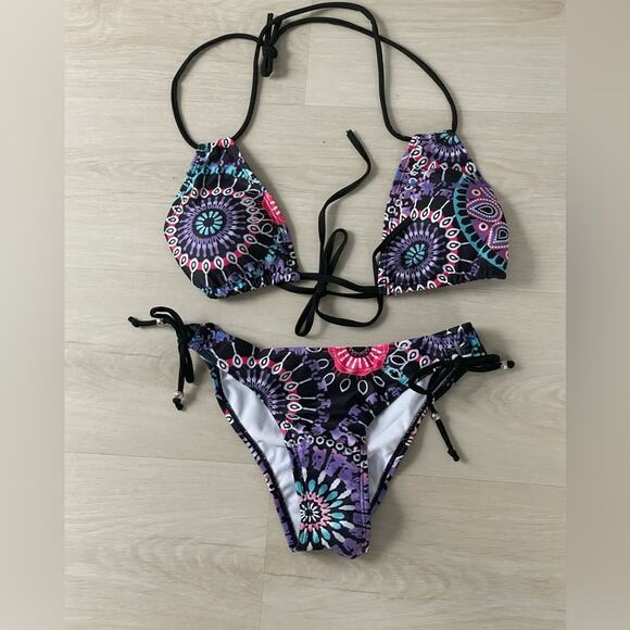 💗 3/$10 💗 NEW Mandala Geo Print Bikini Black Purple Size Small - Picture 5 of 5